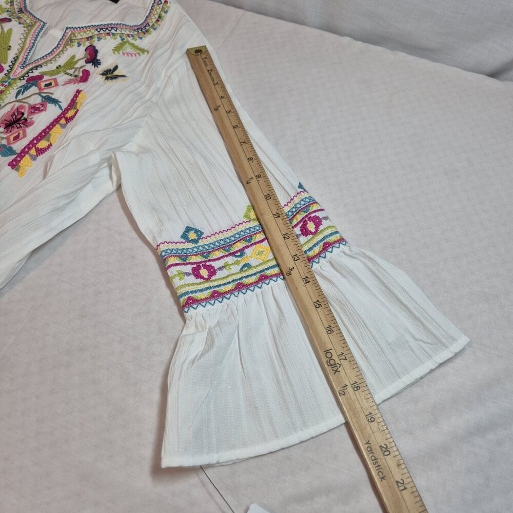 Calessa Women's Tunic Size L White  Embroidered Multicolor 3/4 Sleeve Top (53) - Picture 7 of 12